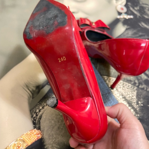 Sweet Bowtie Heels.size - 240.EUR-39.Measurement shown in the picture - Picture 12 of 16